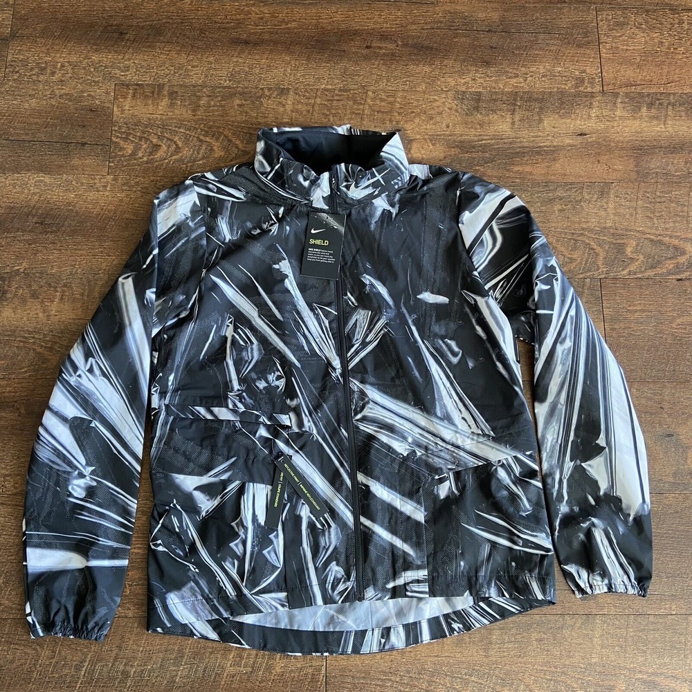 Nike Shield Reflective‎ Full-Zip Windbreaker Running Jacket BV4387-010 Medium